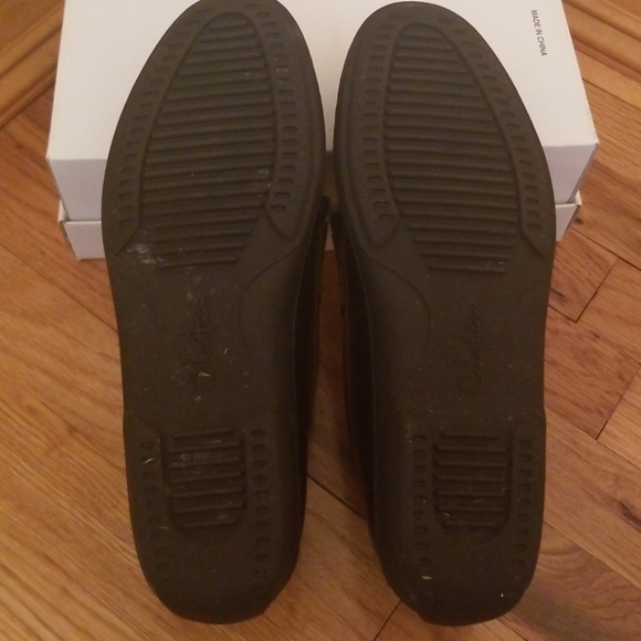 Cole Haan Mens Tassel Loafers - Picture 5 of 8